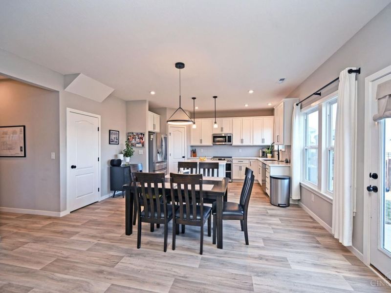 2063 Harvest Meadows Avenue, Batavia, OH 45103 Photo 7