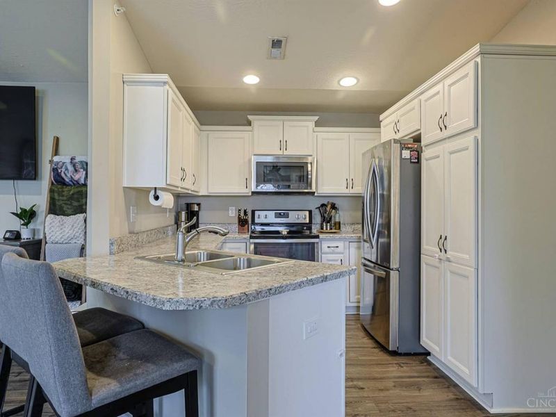 483 Heritage Square, Harrison, OH 45030 Photo 9