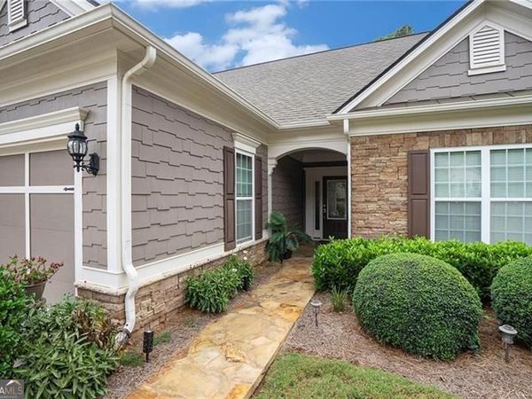 6503 Grove Park Drive, Hoschton, GA 30548