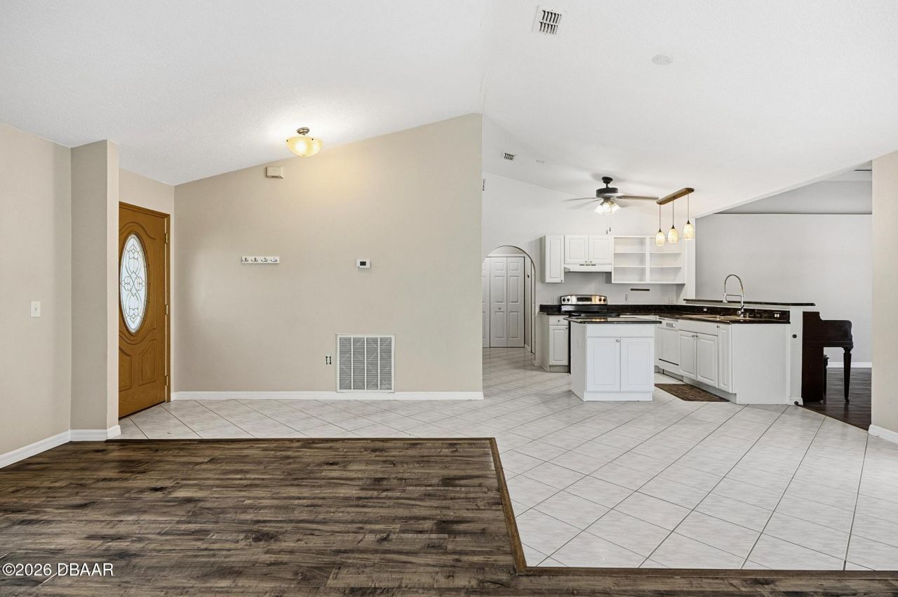 610 N Summit Avenue, Lake Helen, FL 32744 Photo