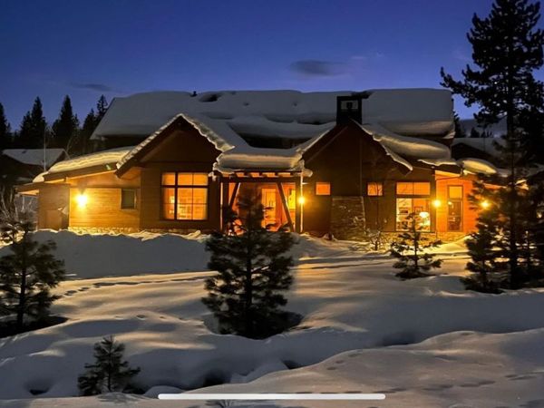 10200 Valmont Trail, Truckee, CA 96161