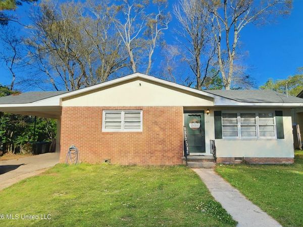 213 Holly Drive, Natchez, MS 39120