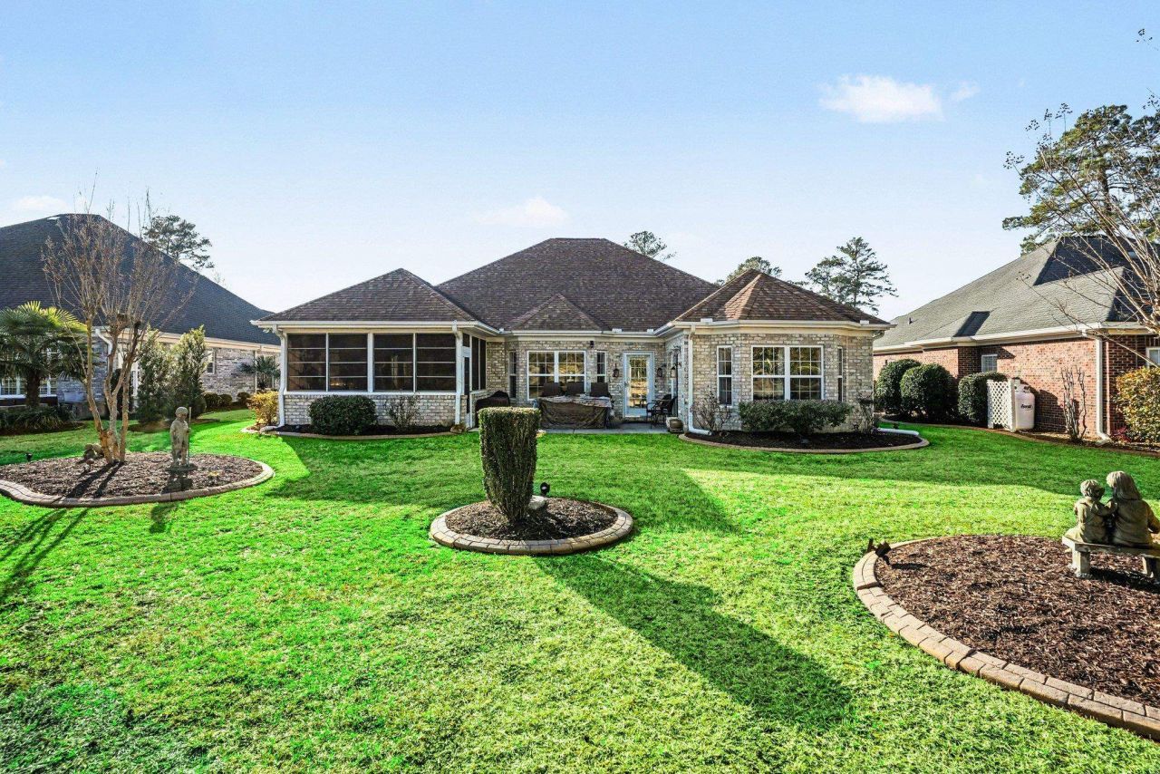 355 Foxtail Dr.  Photo 32