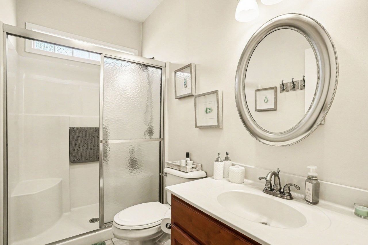 355 Foxtail Dr.  Photo 6