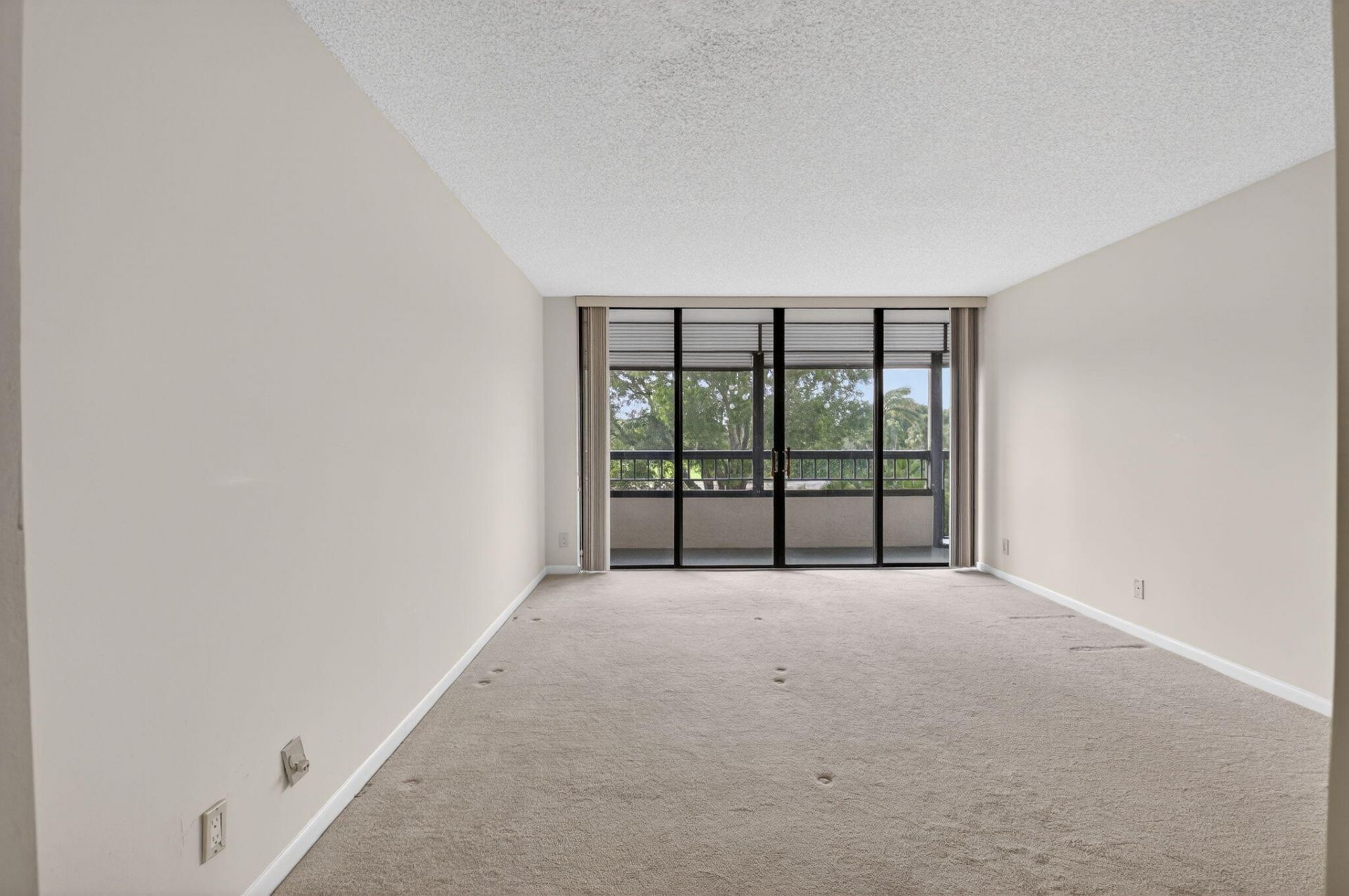 6420 Boca Del Mar Drive, Unit 305, Boca Raton, FL 33433 Photo