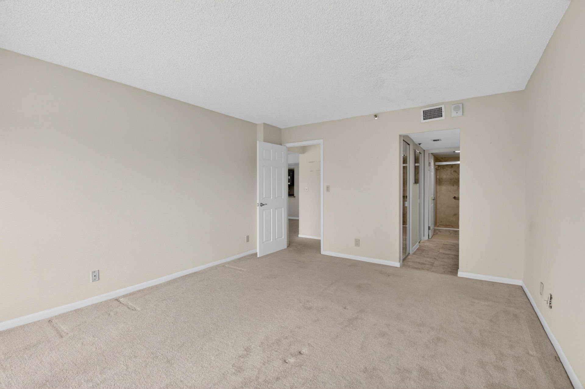 6420 Boca Del Mar Drive, Unit 305, Boca Raton, FL 33433 Photo