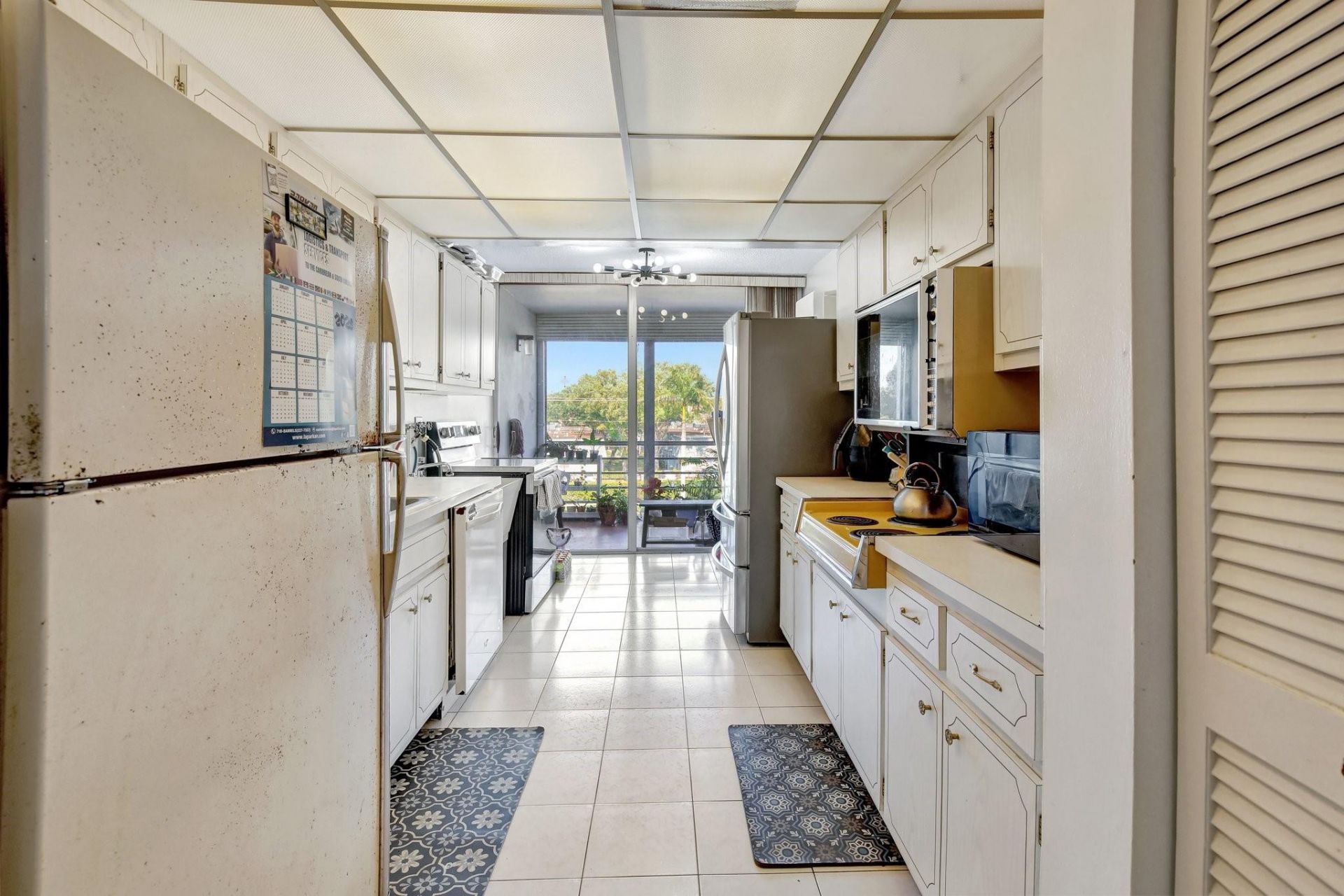 6923 Cypress Road, Unit D12, Plantation, FL 33317 Photo