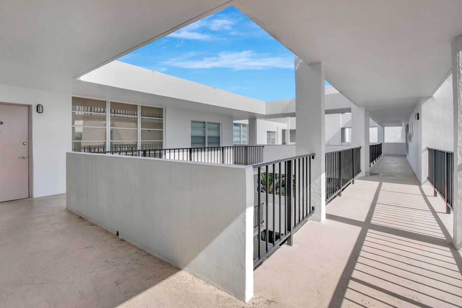 6923 Cypress Road, Unit D12, Plantation, FL 33317 Photo