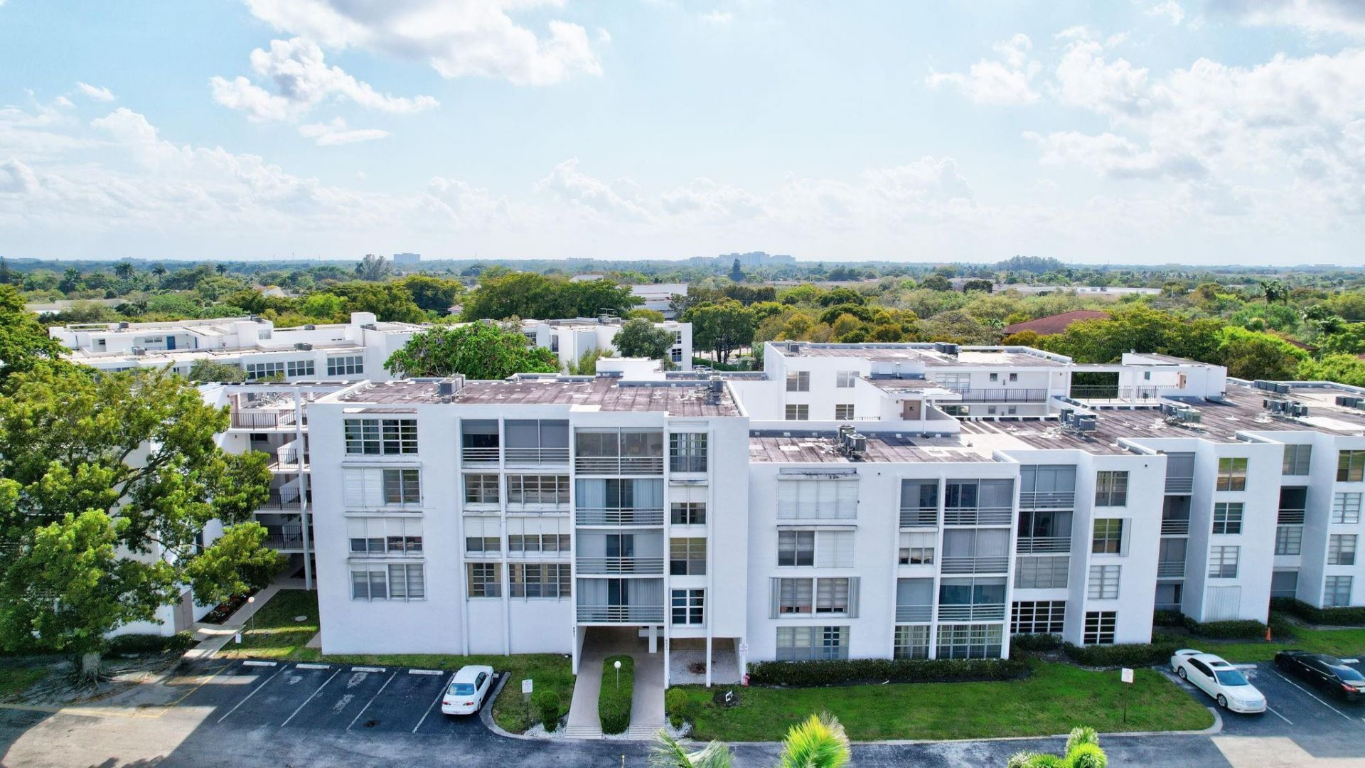 6923 Cypress Road, Unit D12, Plantation, FL 33317 Photo