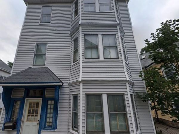 42 Prince St, Brookline, MA 02445