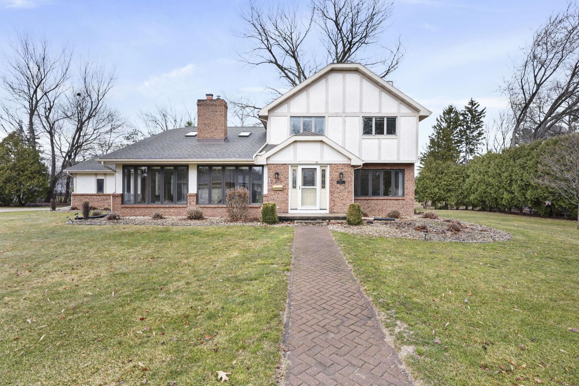 607 Greenway Road, Monona, WI 53716 Main Photo