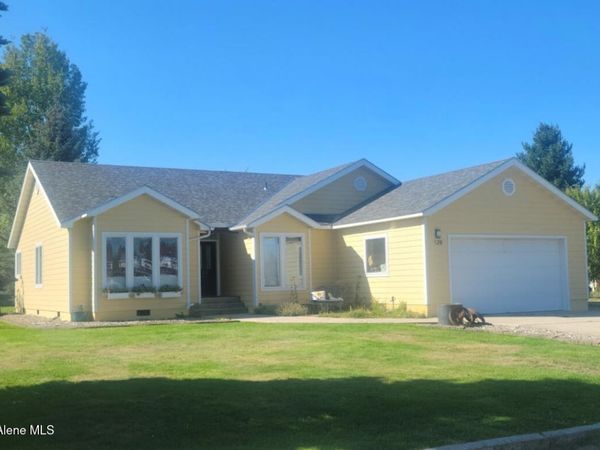 128 Spur Dr , Sandpoint, ID 83864