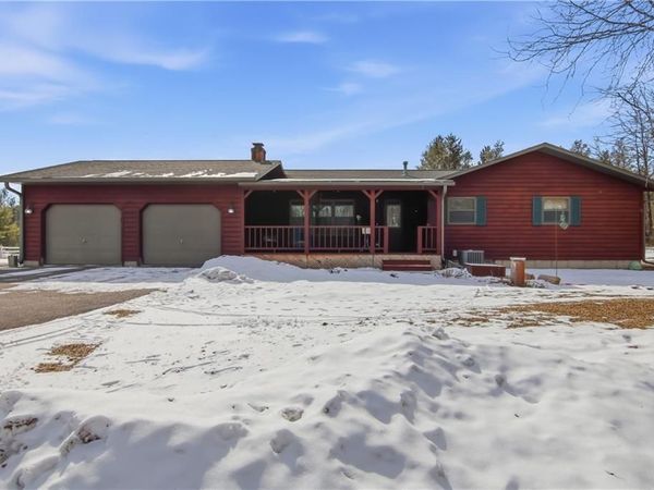 7631 Nine Mile Creek Road, Eau Claire, WI 54701