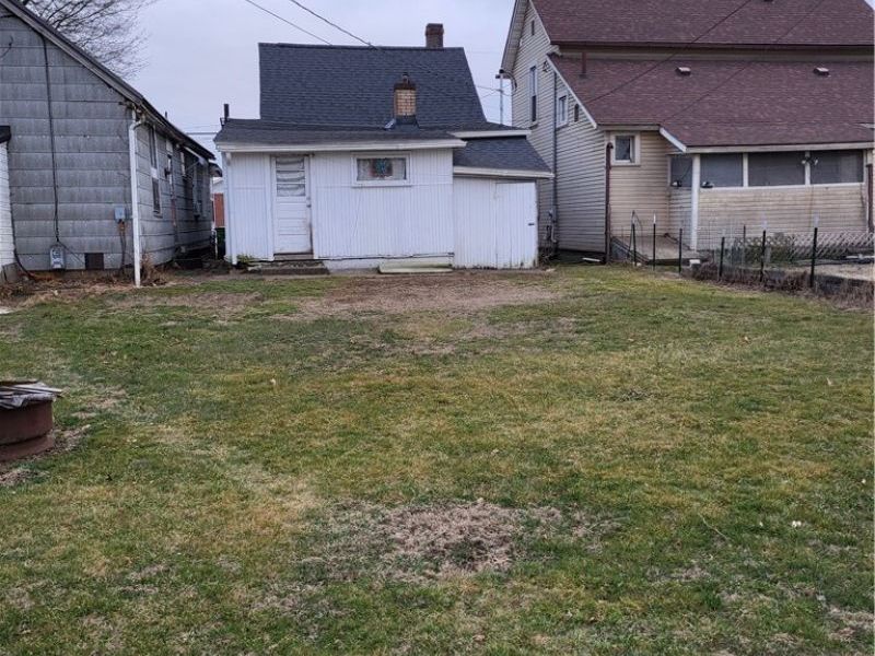 234 Locust Street, Coshocton, OH 43812 Photo 15