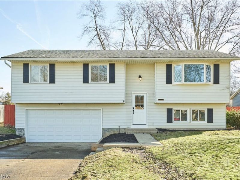 1661 Devonshire Drive , Brunswick, OH 44212 Photo 1