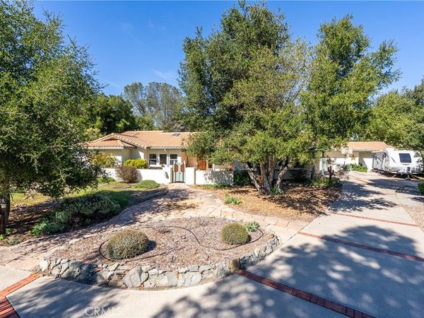 325 Conover Lane, Templeton, CA 93465