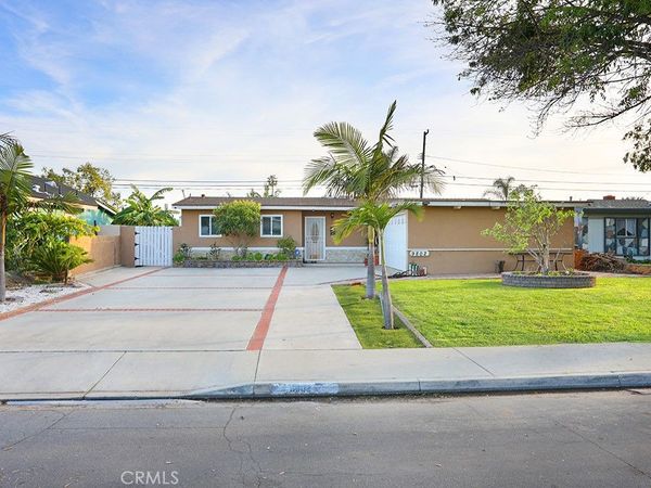 9802 Chanticleer, Anaheim, CA 92804