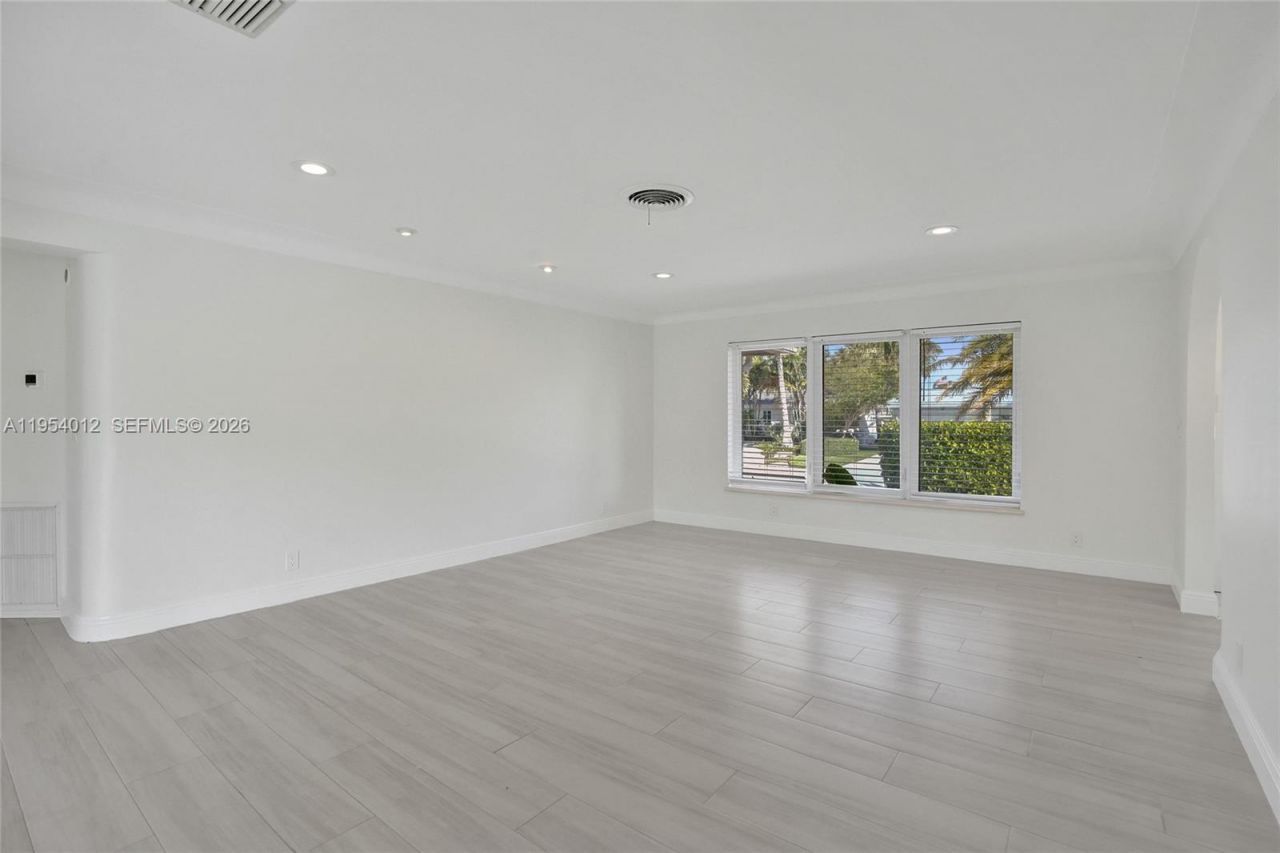 2724 NE 10th St , Pompano Beach, FL 33062 Photo