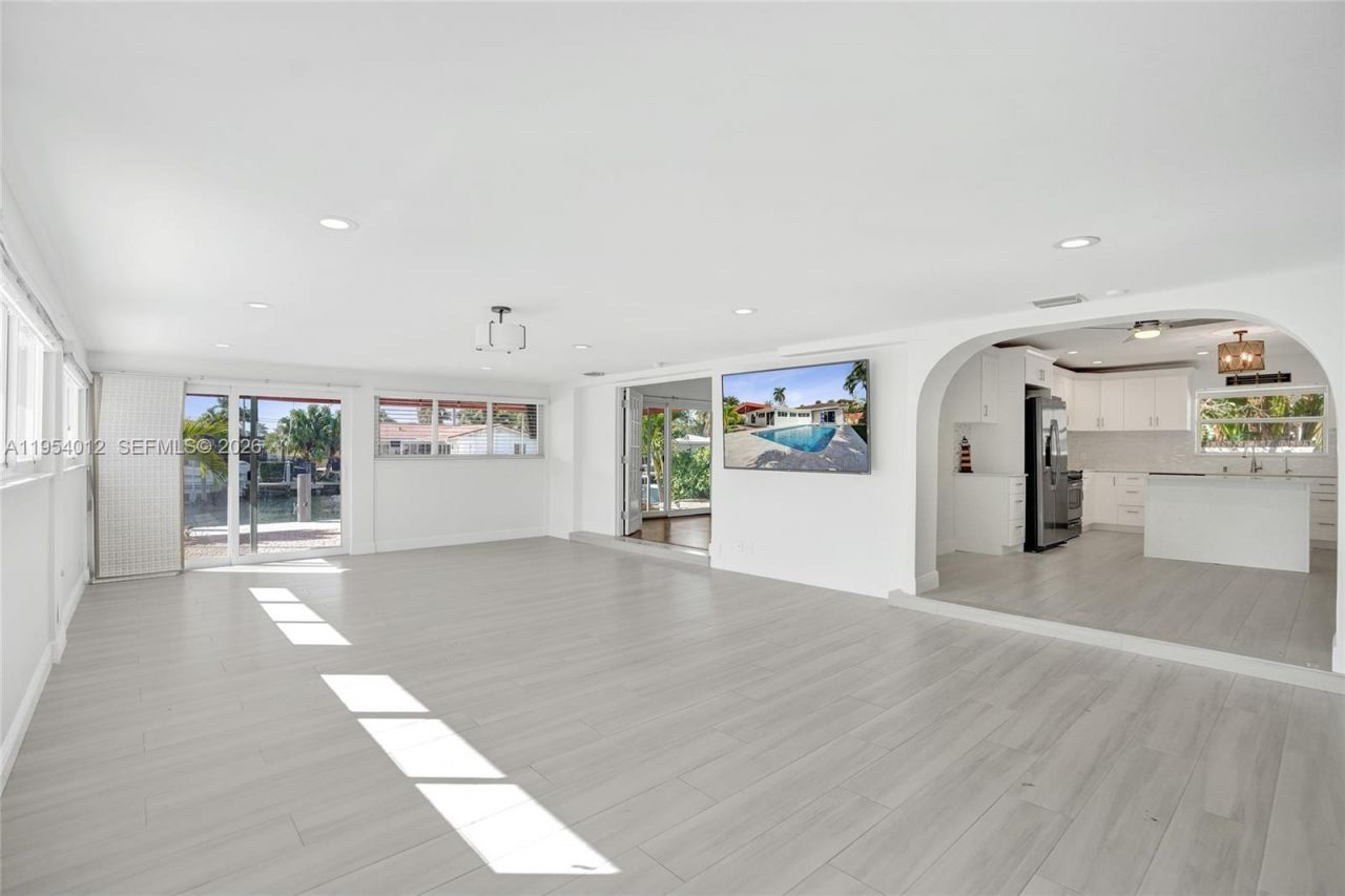 2724 NE 10th St , Pompano Beach, FL 33062 Photo