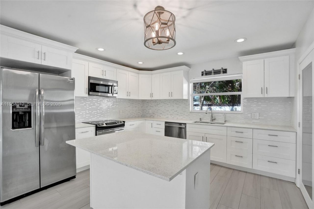 2724 NE 10th St , Pompano Beach, FL 33062 Photo