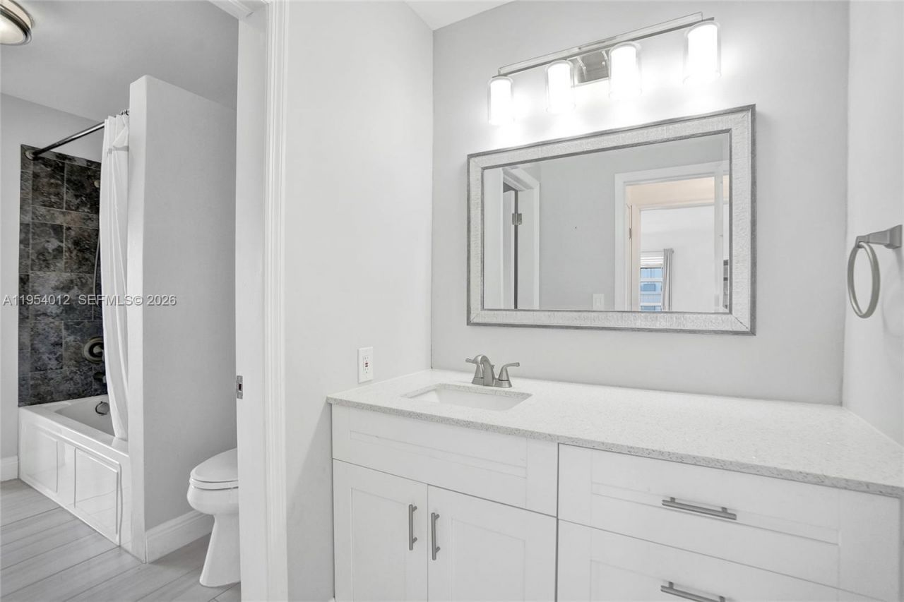 2724 NE 10th St , Pompano Beach, FL 33062 Photo