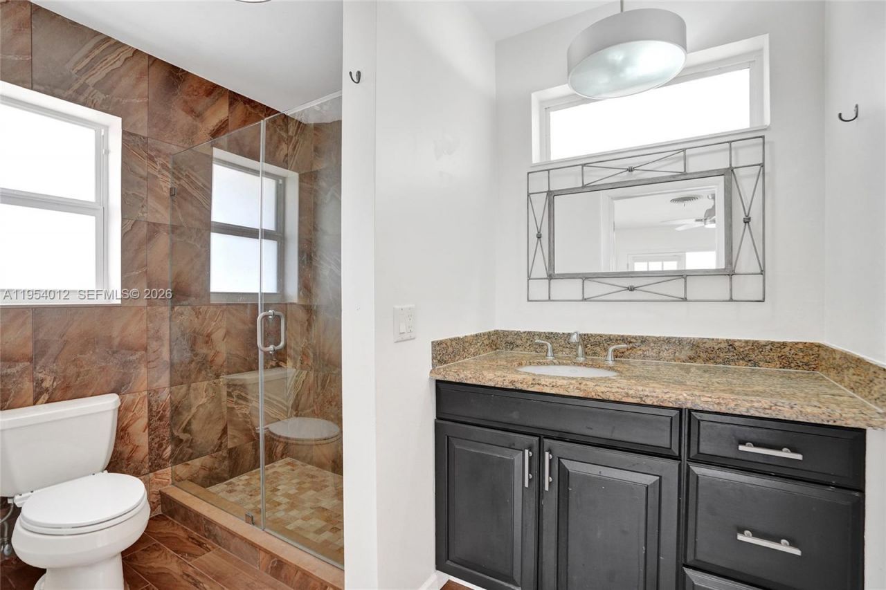 2724 NE 10th St , Pompano Beach, FL 33062 Photo