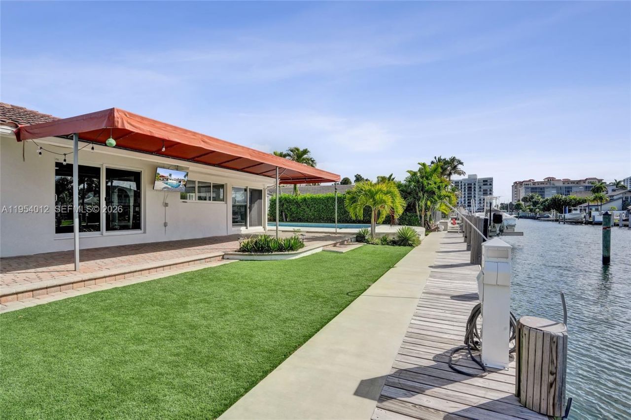 2724 NE 10th St , Pompano Beach, FL 33062 Photo