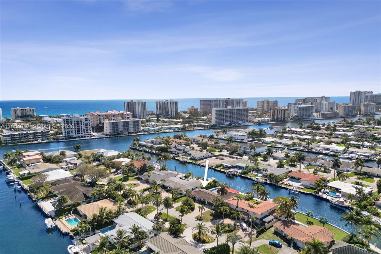 2724 NE 10th St , Pompano Beach, FL 33062 Photo