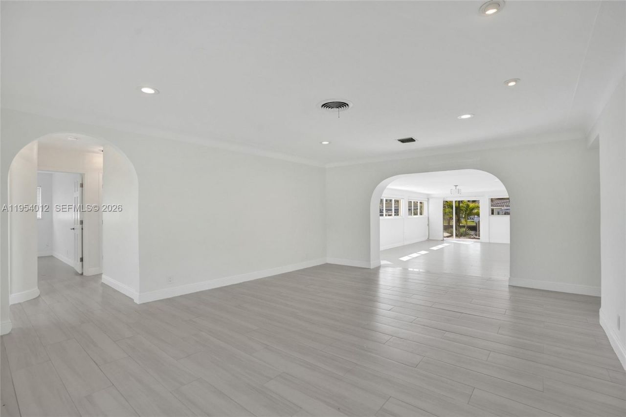 2724 NE 10th St , Pompano Beach, FL 33062 Photo