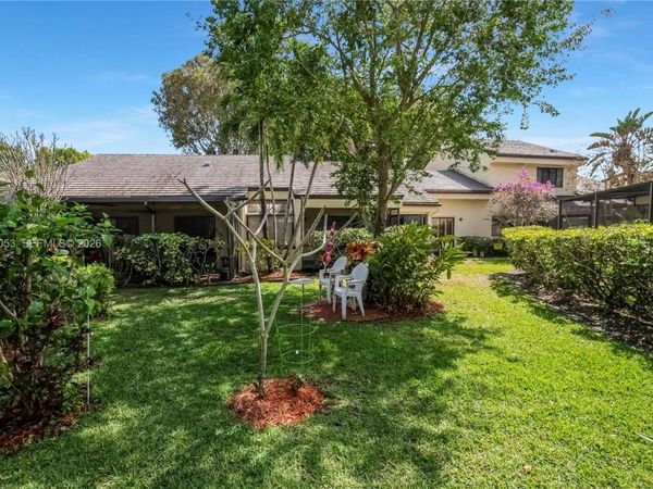 349 NW 94th Ter, Plantation, FL 33324