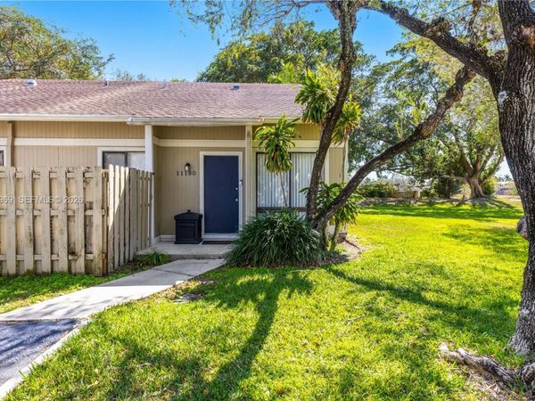 11180 NW 35th St, Unit 11180, Sunrise, FL 33351