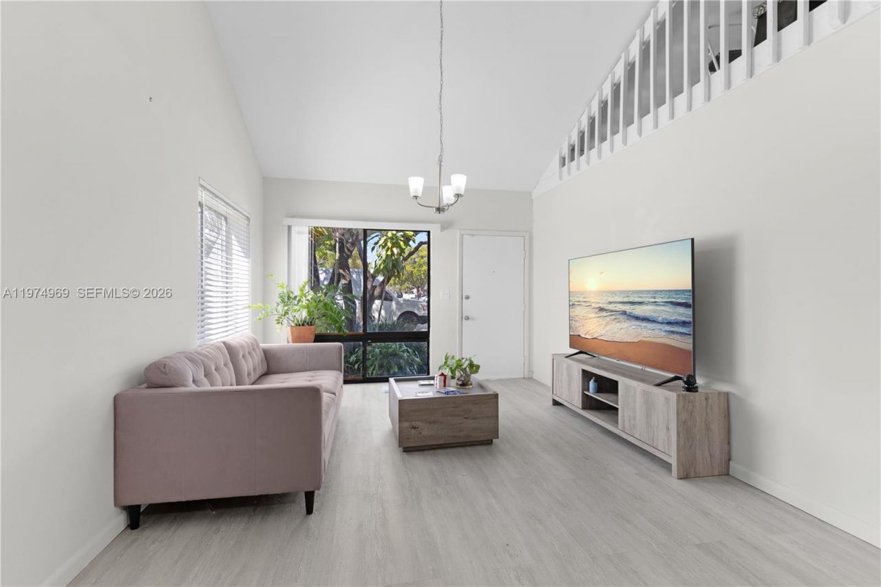 11180 NW 35th St, Unit 11180, Sunrise, FL 33351 Photo