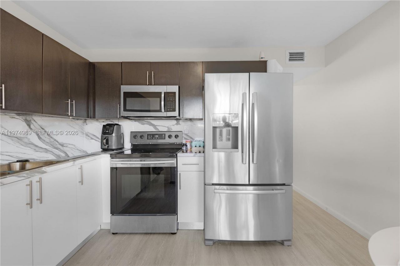 11180 NW 35th St, Unit 11180, Sunrise, FL 33351 Photo