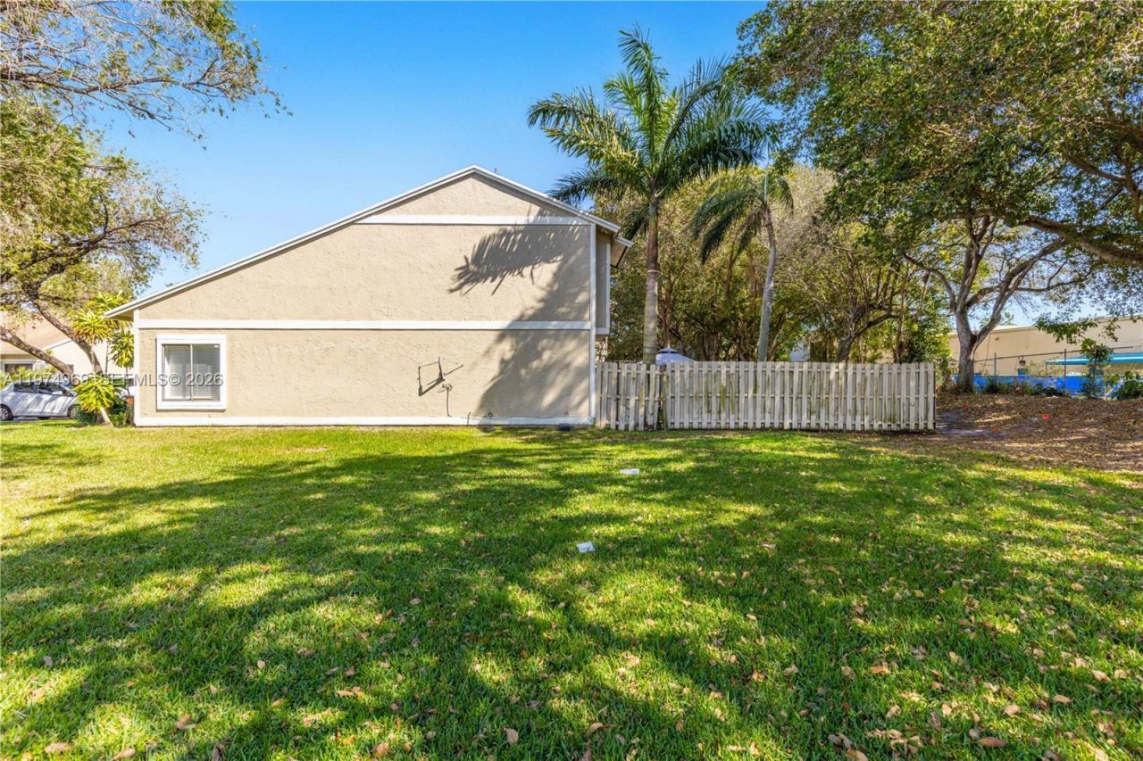 11180 NW 35th St, Unit 11180, Sunrise, FL 33351 Photo