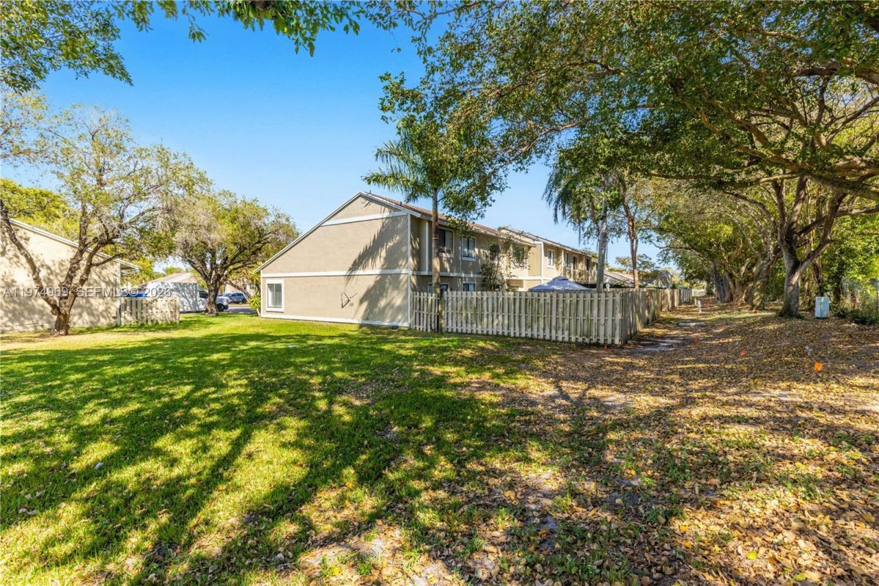 11180 NW 35th St, Unit 11180, Sunrise, FL 33351 Photo