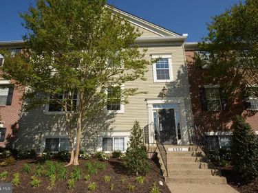 3907 GOLF TEE, Unit 201, FAIRFAX, VA 22033