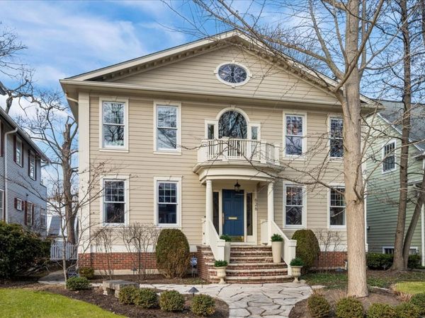 626 Washington Avenue, Wilmette, IL 60091