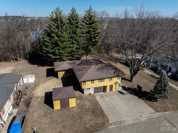 32830 Willow Street , La Grange, MO 63448