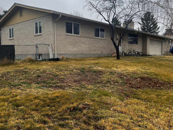 12 Tulane, Pocatello, ID 83201