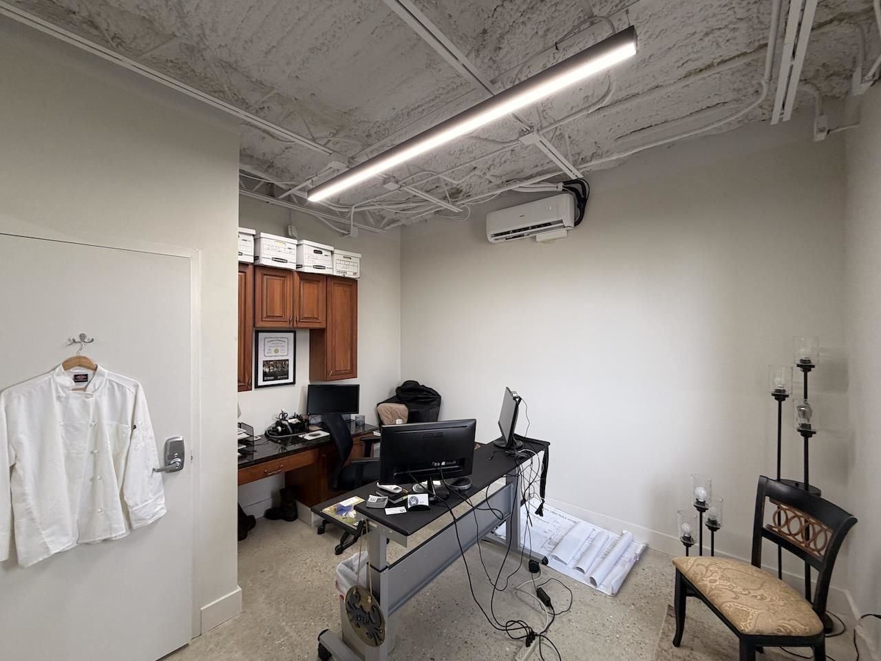 1051 Shine Ave. Photo 6
