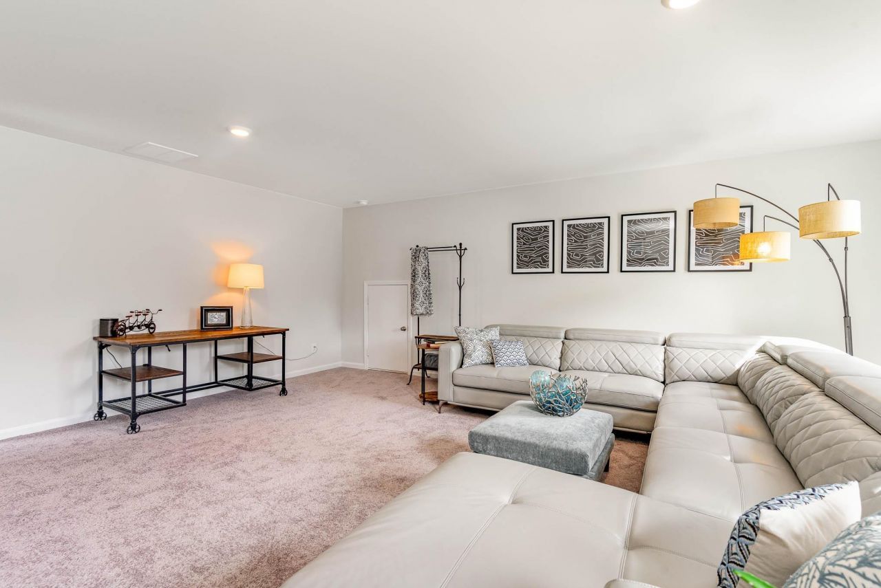 624 Anthem Ct.  Photo 33