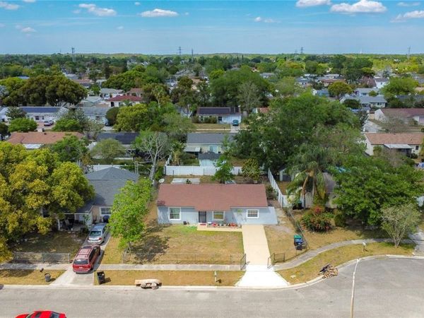 7807 PINE HAWK LANE , ORLANDO, FL 32822