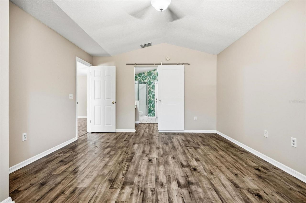 610 N Summit Avenue , Lake Helen, FL 32744 Photo