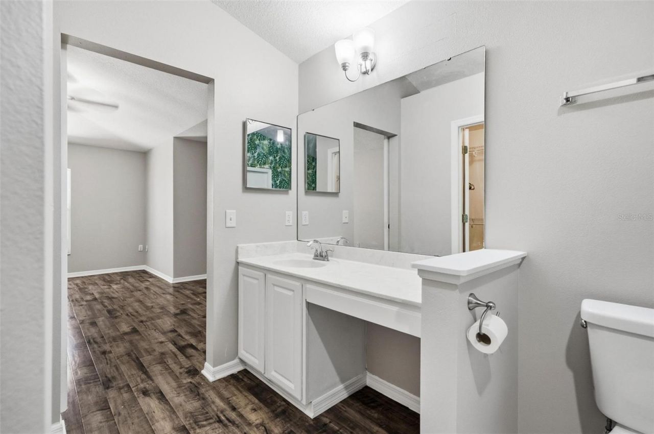 610 N Summit Avenue , Lake Helen, FL 32744 Photo