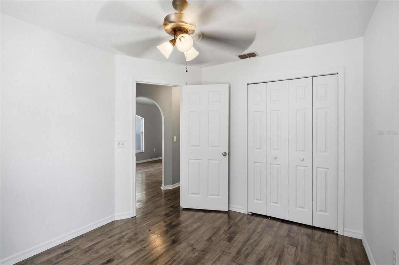 610 N Summit Avenue , Lake Helen, FL 32744 Photo