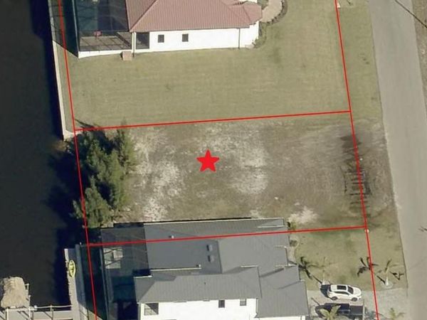 3002 NW 47TH AVENUE , CAPE CORAL, FL 33993