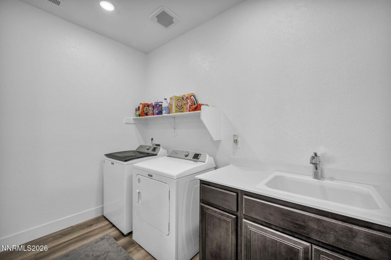 8600 Crandell Drive, Reno, NV 89506 Photo