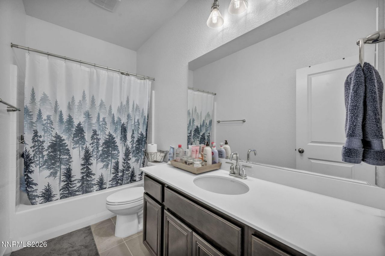 8600 Crandell Drive, Reno, NV 89506 Photo