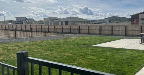 8600 Crandell Drive, Reno, NV 89506 Photo