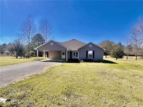320 NICKEL Loop , Pineville, LA 71360